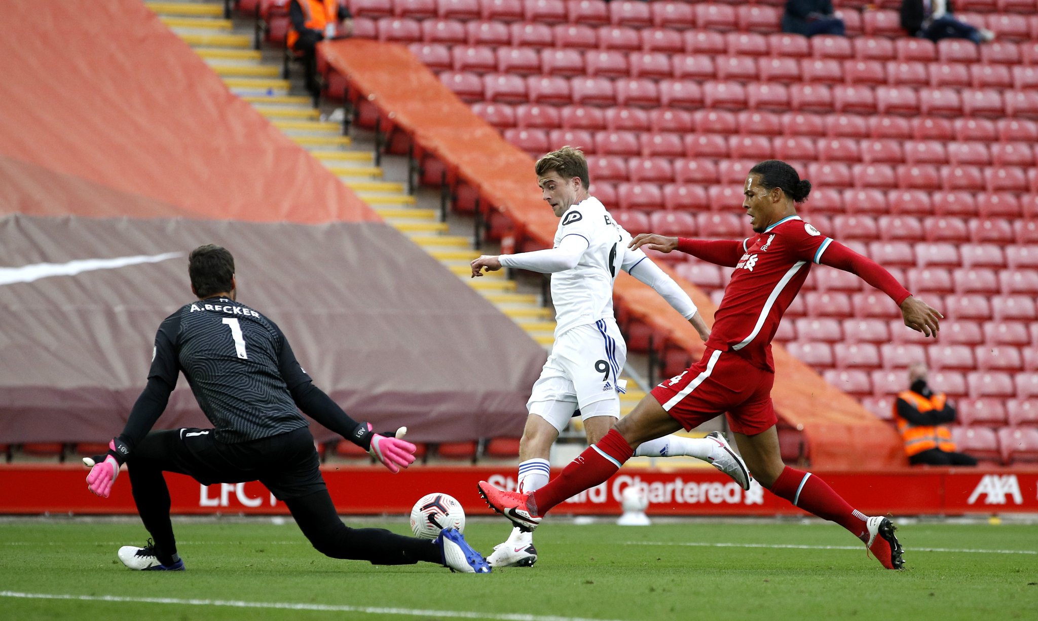 也为球队提 也为球队提