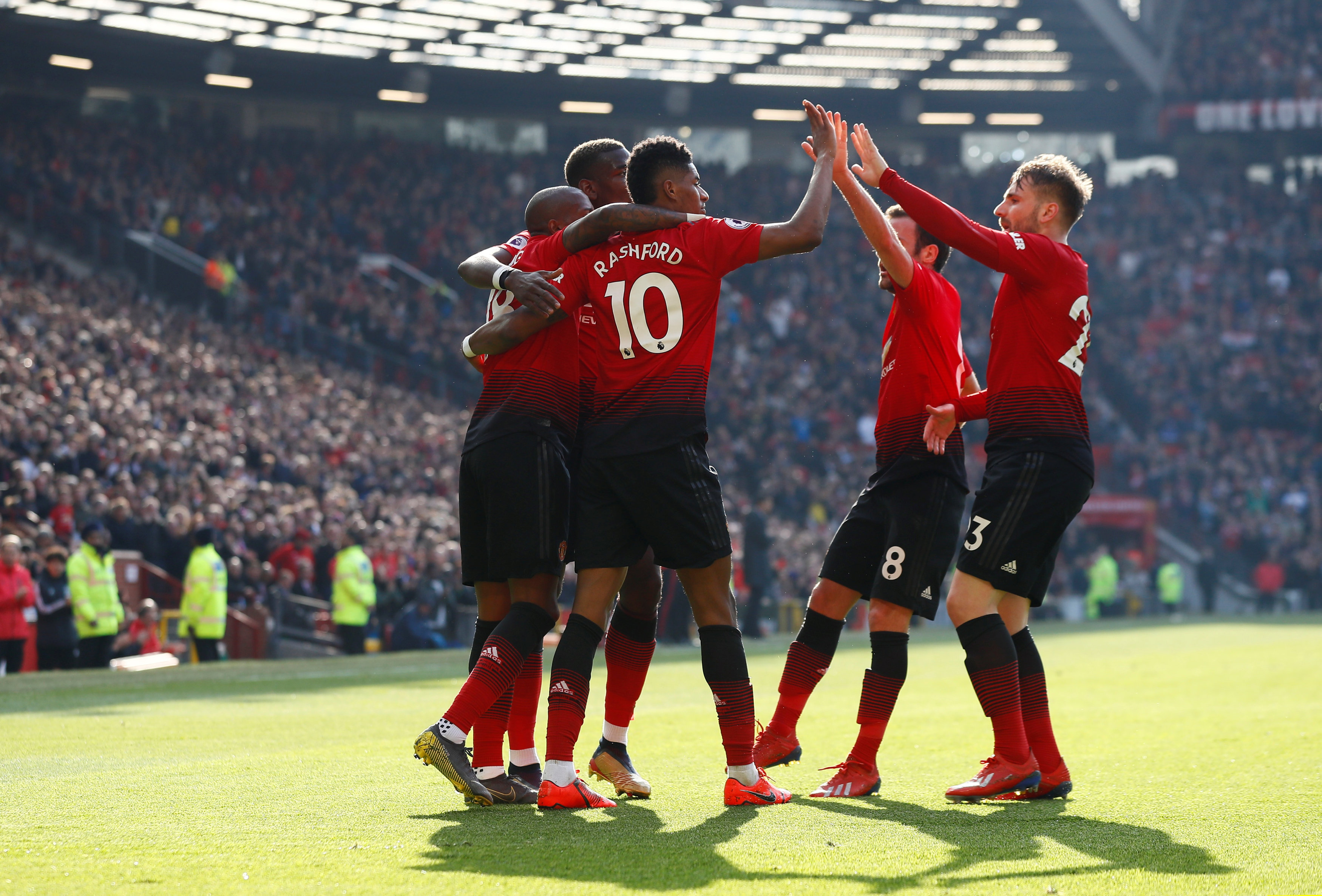 赛场上赢得 赛场上赢得